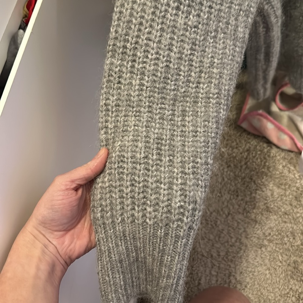 Zara Basic Wool And Alpaca Blend Sweater Size Sma… - image 4